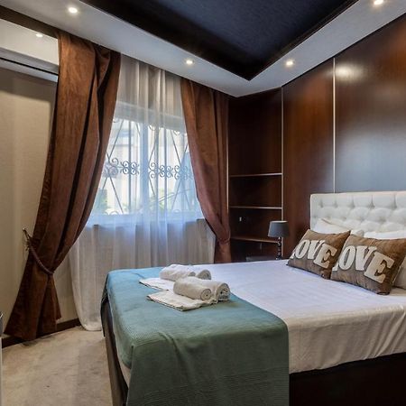 Charming 1 Bedroom Apartment In Portimao By Lovelystay Exterior photo