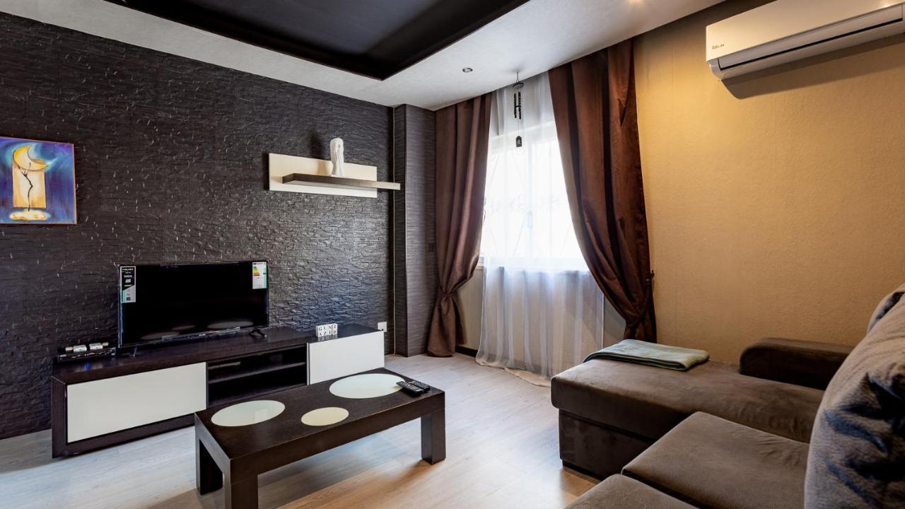 Charming 1 Bedroom Apartment In Portimao By Lovelystay Exterior photo